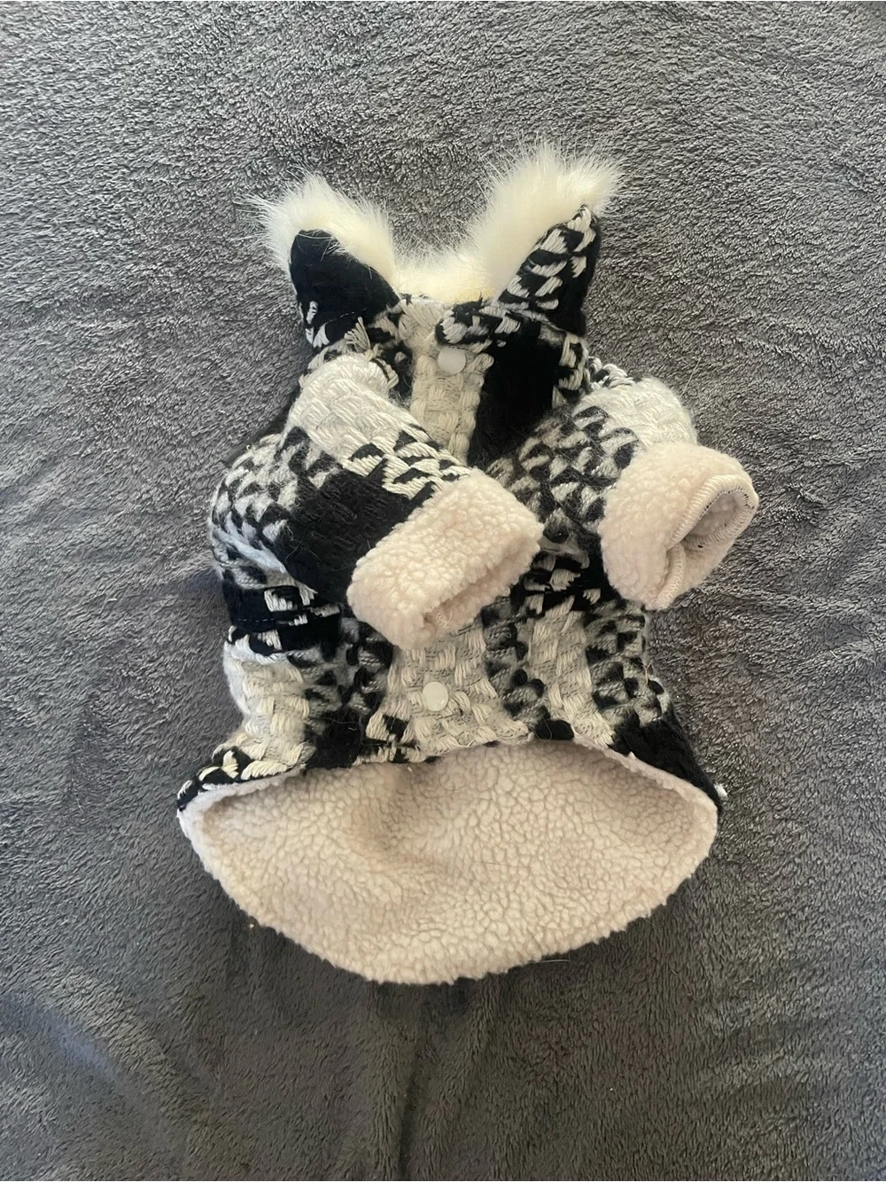 Black & White Knit Dog Coat with Faux Fur Trim and Pom Accent